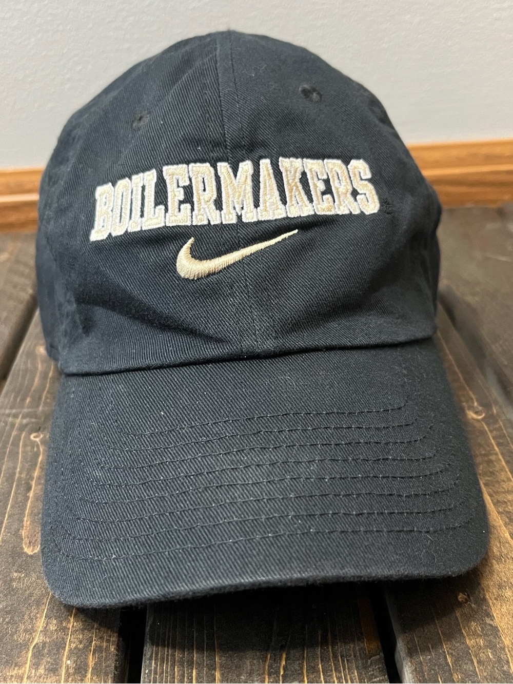 Purdue Boilermakers Nike Hat Baseball Cap Adjustable Club Cap M/L Black